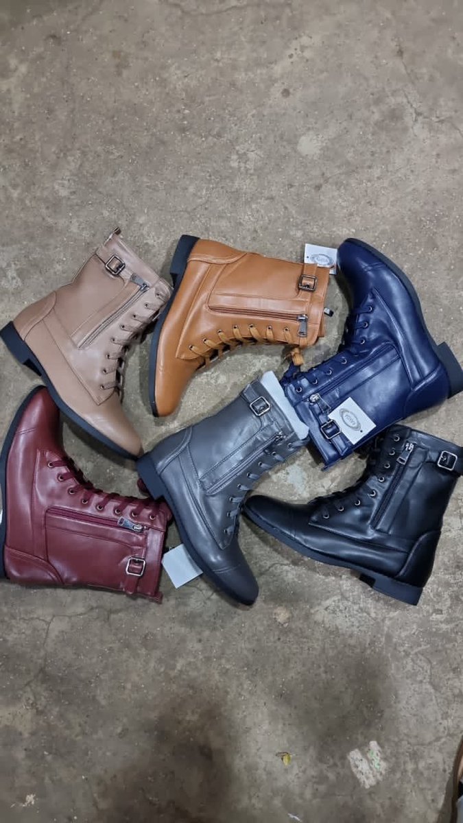 Boots available at 95,000 ug shs <a href="/MeythasPalace2/">Meytha'sFashionPalace💋</a> 
#MeythasFashionPalace 🫦