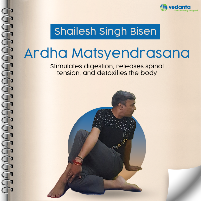 Vedanta_Group's tweet photo. Embracing Vasudhaiva Kutumbakam, the employees of #Vedanta family unveil an exceptional compendium of Asanas, sharing their personal #yoga odysseys with the world - our global family.
Swipe to embark on a soulful journey of holistic wellness!
#InternationalDayOfYoga
