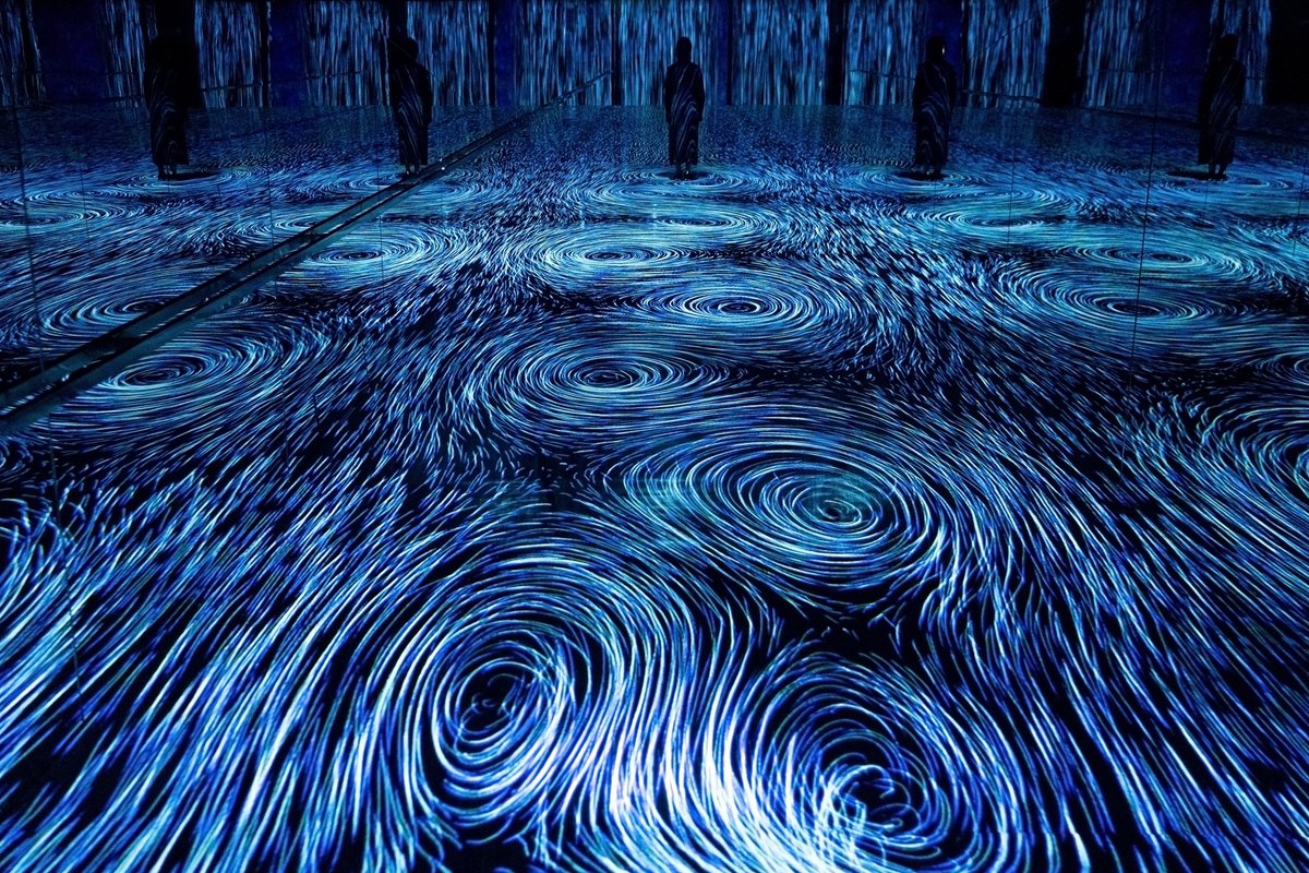 teamLab_net's tweet photo. “Existence in the Flow Creates Vortices”
Vortices are created behind people as they climb against the flow.
・
On view at “teamLab Massless Beijing”
Dec 24, 2022 - Permanent
https://t.co/zA61uyKdr7
#teamLabMassless https://t.co/m2oxLq4Bse