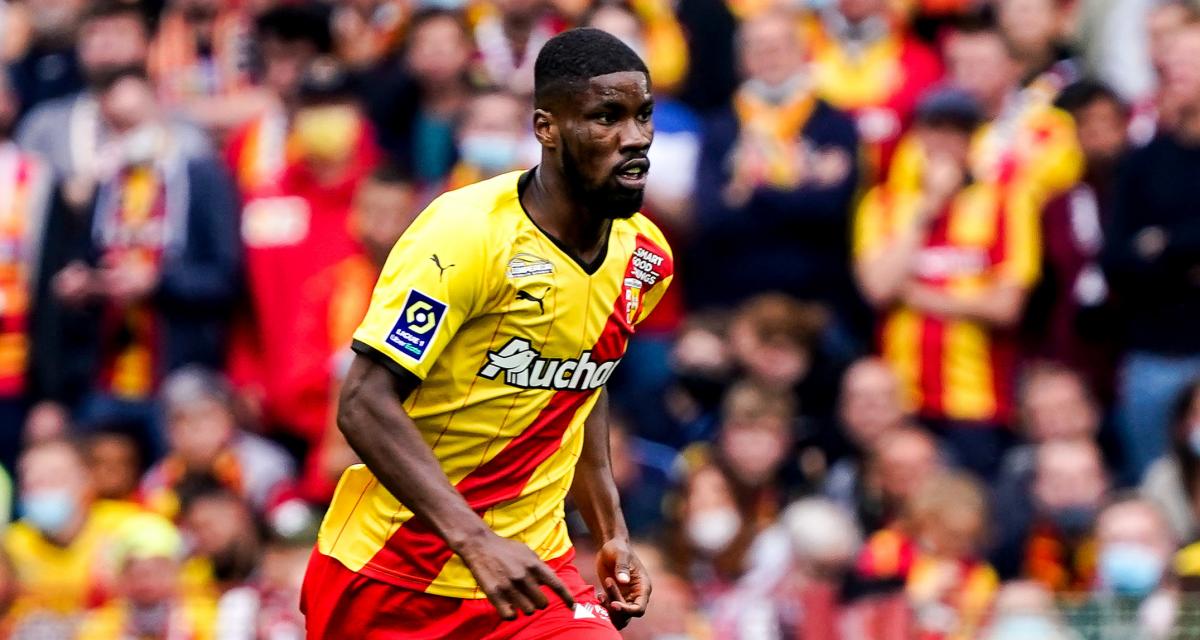 zazoomblog's tweet image. Danso obiettivo concreto: Garcia sceglie il gigante del Lens - #Danso #obiettivo #concreto: #Garcia zazoom.it/2023-06-21/dan…