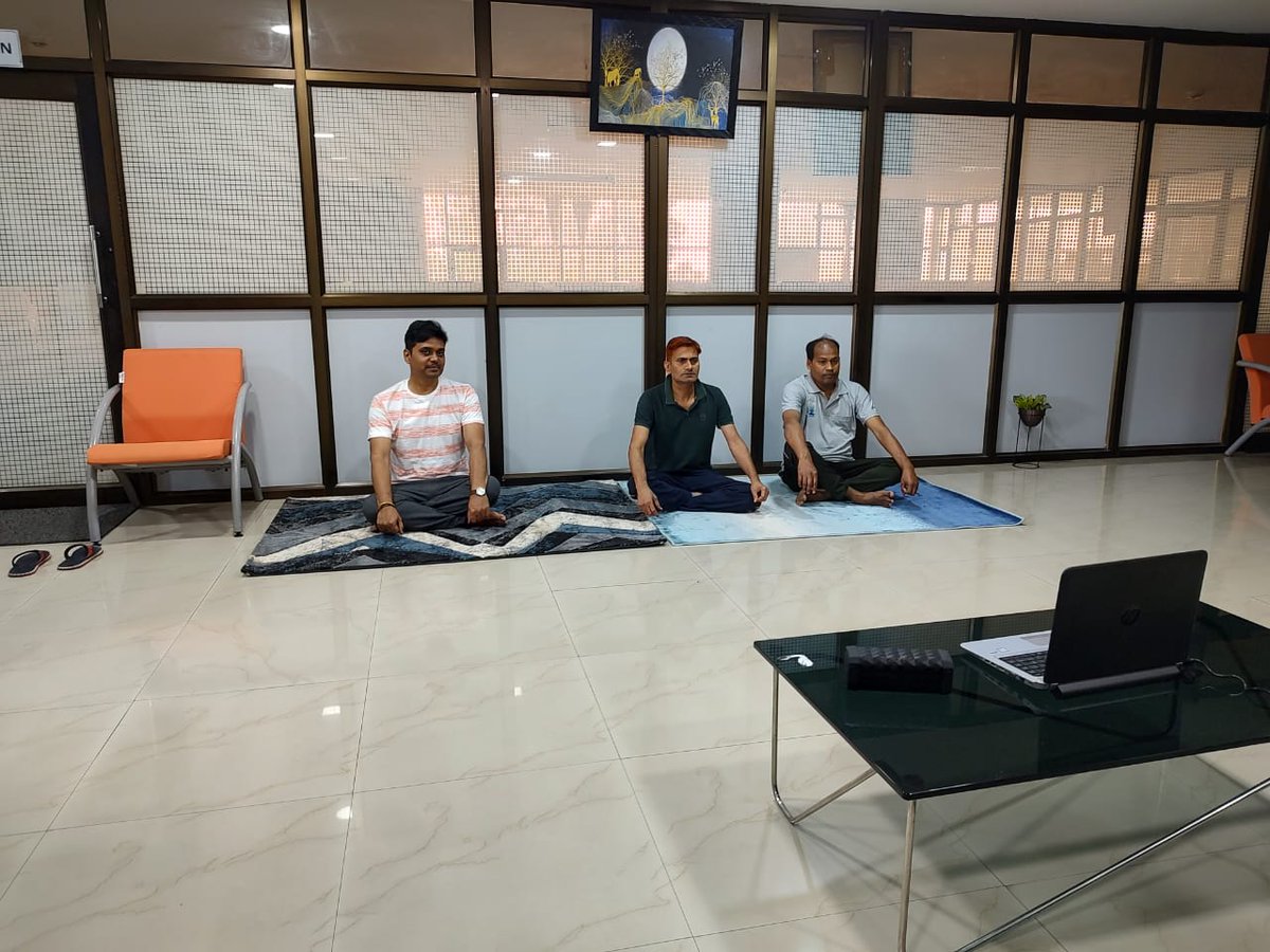 On the Occasion of the #IDY2023 on the 21st June 2023 @AizawlStpi  Staffs participated in the Yoga Session.
#InternationalDayofYoga2023 @GoI_MeitY @stpiindia @arvindtw @stpiguwahati