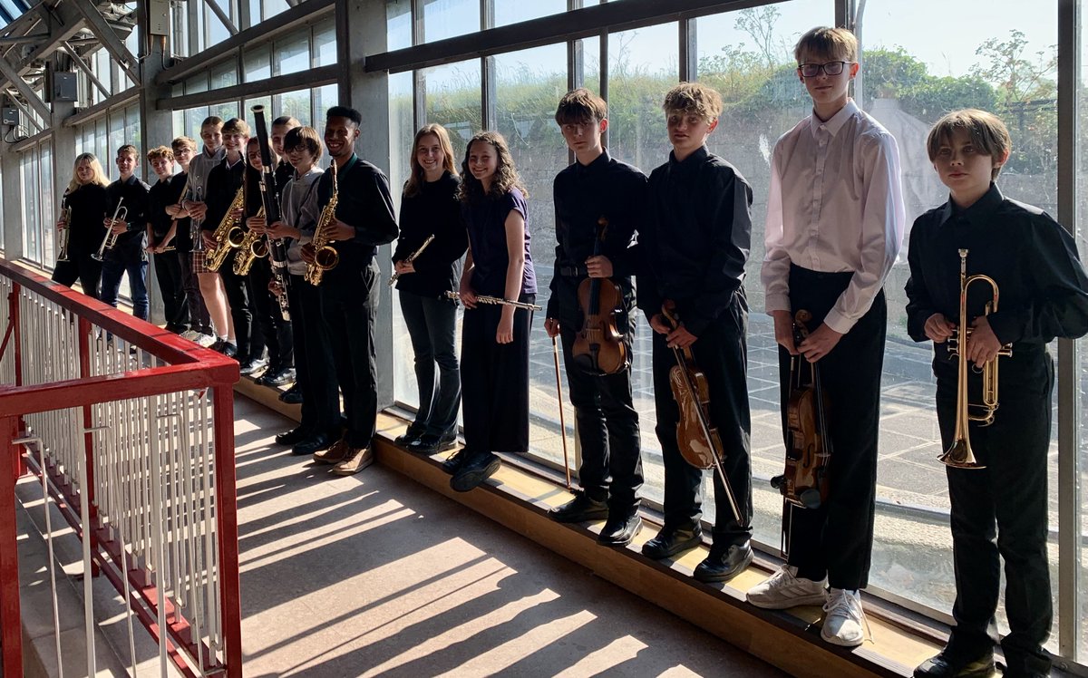 Today is World Make Music Day! Come along to hear a busking session by our Tour Band in Liberation Square from 4:00-5:00pm today to mark the day and support our young musicians as they prepare for a trip to Paris next month.<a href="/StHelierJsy/">Parish of St Helier</a>  makemusicday.co.uk/event/jms-on-t…