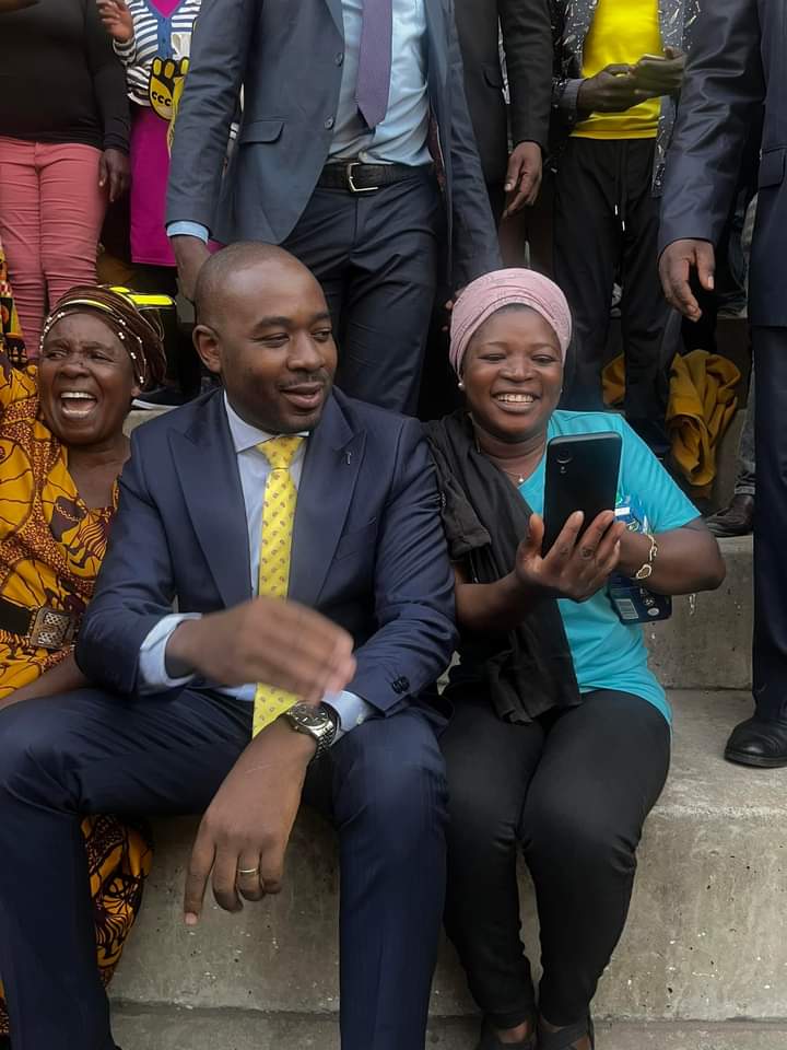 bekemaplanka's tweet photo. Celebrate Change is Coming.#VoteCCC #KangeneZwakheUjaha https://t.co/NHDUcTvaJS