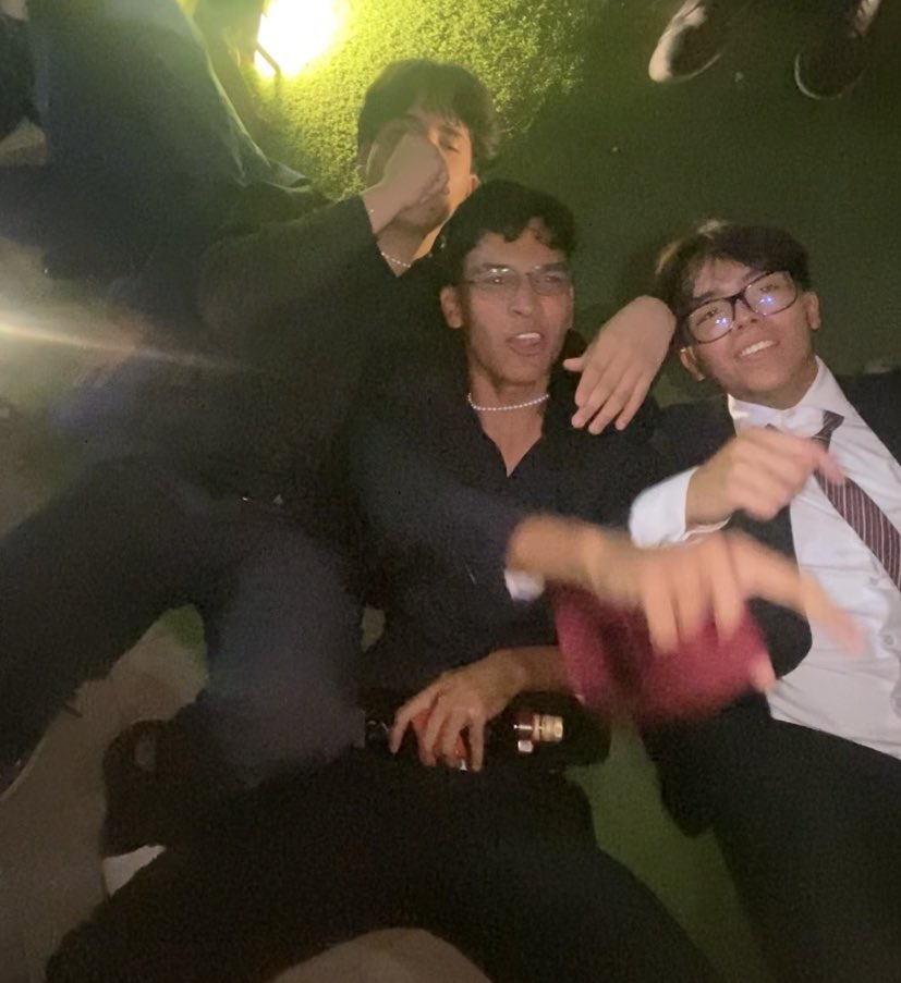 servandos8plus's tweet photo. @Antoniochong12 el chong… EL CHONG ES UN PENDEJO https://t.co/0YODQ0C2cC