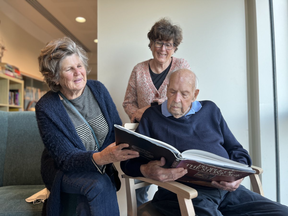 Mercy Place Mont Clare resident Dr Basil Balme has achieved more than most during his lifetime — now the title of 'centenarian' can be added to a list of credits. During WW2, he helped the Royal Australian Navy implement critical radar technology.  bit.ly/3NHNOmQ