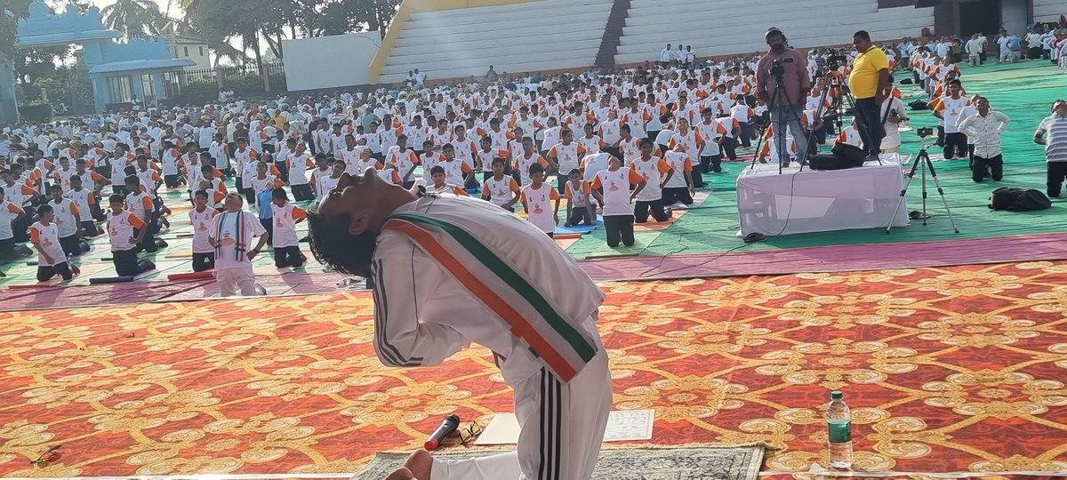 #IDY2023PATANJALI_KARNATAKA
#PatanjaliYogaDay 
@ EXAMBA Karnataka
<a href="/rakesh_bstpyp/">भारत</a> <a href="/Akash_bst/">आकाश</a> <a href="/Sanjivani_MPYS/">Sanjivani_MPYS #SocialYogi</a> <a href="/Kirankumar_yb/">Kiran kumar</a> <a href="/JivangiS/">Lalita S Jivangi</a> <a href="/DrJaideepArya/">Dr Jaideep Arya जयदीप आर्य</a> <a href="/Balchan23470990/">Balchand sharma</a> <a href="/NarvekarJyotsna/">Jyotsna Narvekar</a> <a href="/RathnaR09124318/">Rathna Raju</a> <a href="/RadhikaAch52132/">Radhika Achari</a> <a href="/CMofKarnataka/">CM of Karnataka</a> <a href="/JivangiS/">Lalita S Jivangi</a> <a href="/TheParvati/">Parvati Jangid Suthar #SisterofSoldiers 🇮🇳</a> <a href="/Nikita_mpys/">Nikita Trivedi @ MPYS</a> <a href="/EastMpys/">Madhu Bala MPYS Prayagraj UP East</a>
