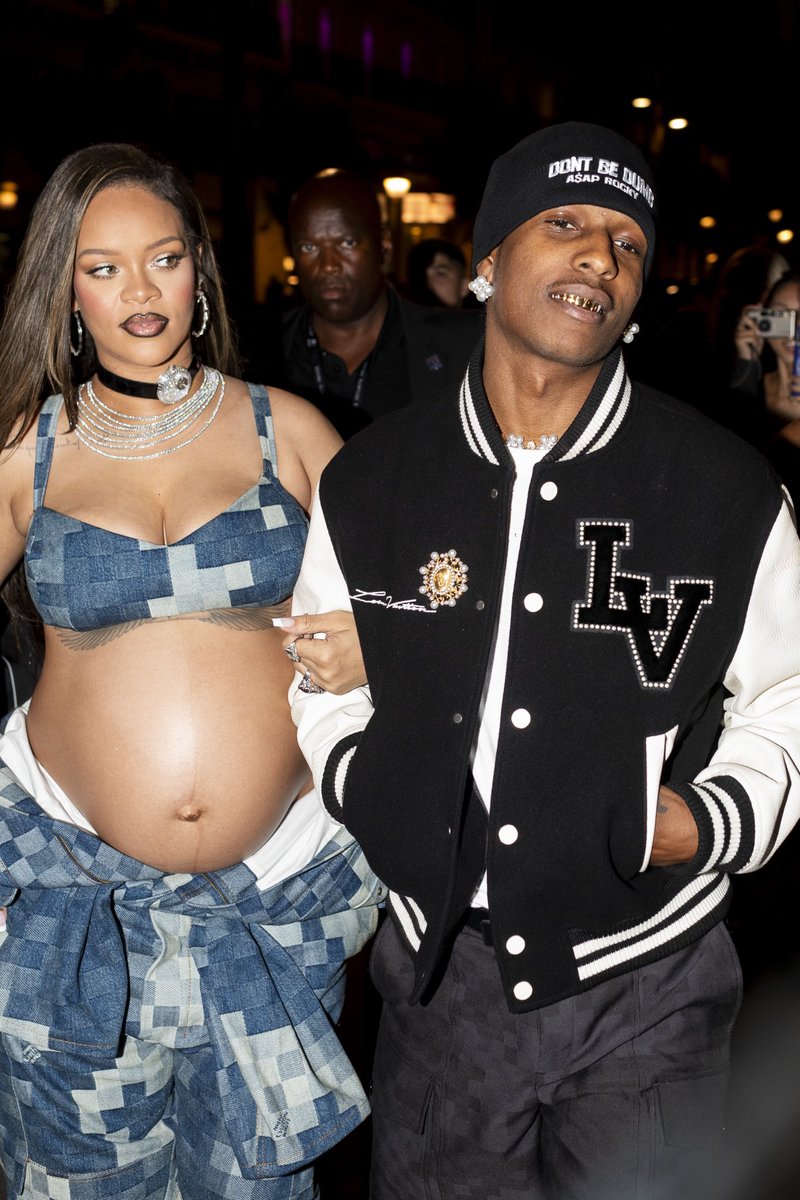 Rihanna &amp; ASAP Rocky in Paris last night 😍
