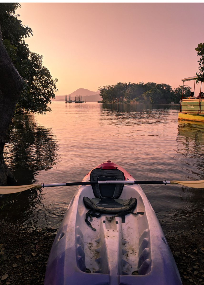 The Weight Matters: Understanding How Much a Kayak Weighs
fivestarchoices.com/how-much-does-…