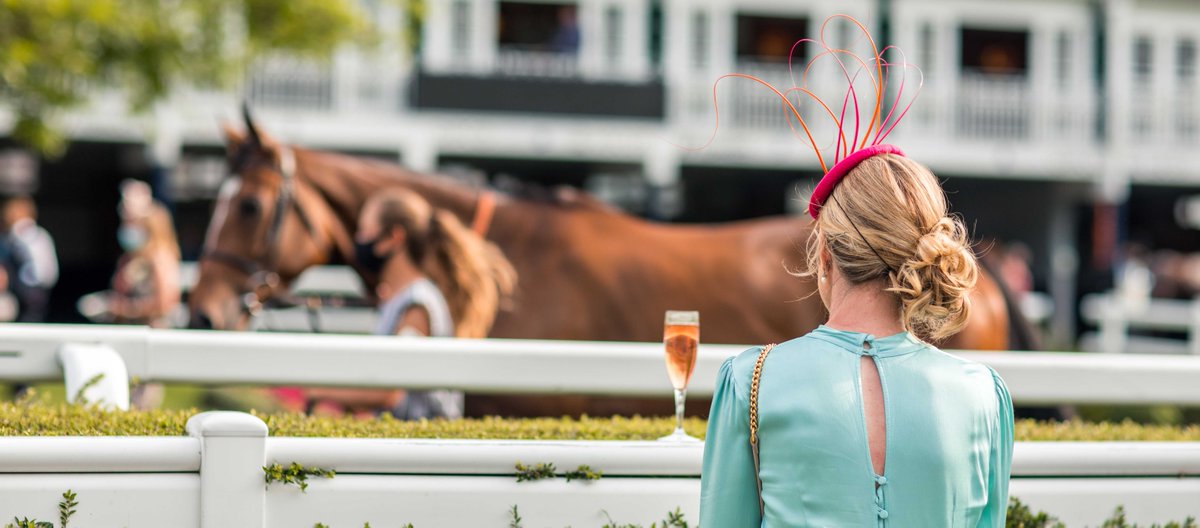TheAlfredldn's tweet photo. No need to grab a hat - we are showing all the coverage from Royal Ascot racing festival! https://t.co/hKpfMryASX