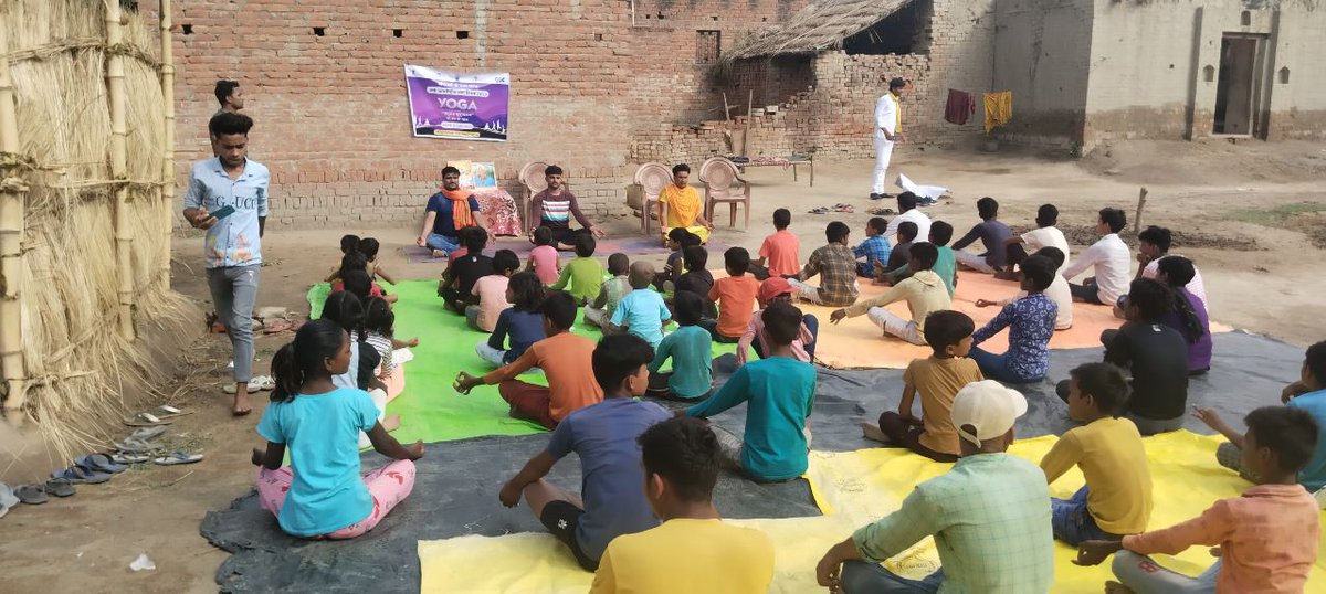 Yoga at CSC  Uttar Pradesh

<a href="/moayush/">Ministry of Ayush</a>
<a href="/CSCegov_/">CSCeGov</a>
<a href="/CSCSPV_Health/">CSC Health</a>
<a href="/CSCUttarPradesh/">CSC Uttar Pradesh</a>

#CSCpeYoga
#MyYogaMyPose