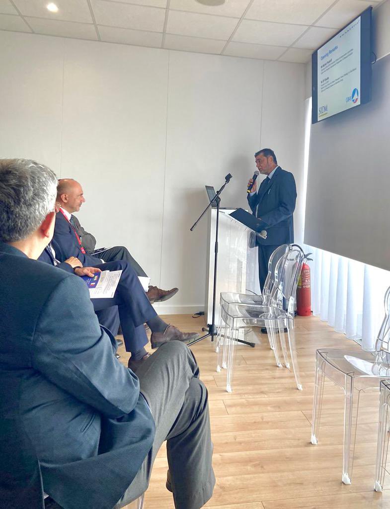 We would institute a #SIDM-#GIFAS Joint Working Group, with Co-Chairs from both countries. JWG would make recommendations to the Indian &amp; French Govts on how to further deepen cooperation.~ Mr SP Shukla, President, SIDM during the Indo-French Session at Paris Air Show