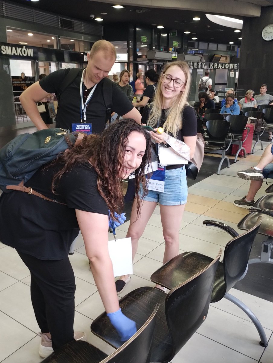 We do continue our #swabventure #olympiome <a href="/krakow_pl/">Kraków</a> as @eg2023en starts today! Today we join with <a href="/metasub/">MetaSUB Research</a> in #gcsd2023 metasub.org <a href="/mason_lab/">Chris Mason</a> <a href="/k_pyrc/">Krzysztof Pyrc</a> <a href="/MCB_UJ/">Malopolska Centre of Biotechnology UJ</a> <a href="/JagiellonskiUni/">Uniwersytet Jagielloński</a> <a href="/KrakowAirport/">Kraków Airport</a> <a href="/TAURONArenaKrk/">TAURON Arena Kraków</a>