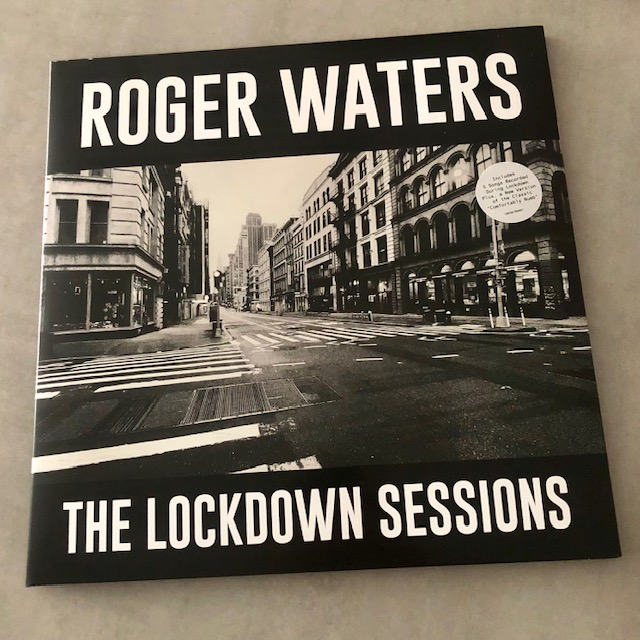 fneirad's tweet photo. ¿Merece mucho o poco la pena #TheLockdownSessions, el álbum que el ilustrísimo ROGER WATERS fue completando en directo y a distancia a lo largo de la pandemia?
Lo analizamos hoy en #UnDiscoAlDía. Siempre gusta reencontrarse con "Comfortably numb", ¿no?
https://t.co/9aHv8rP43z https://t.co/btOzXqfHUH