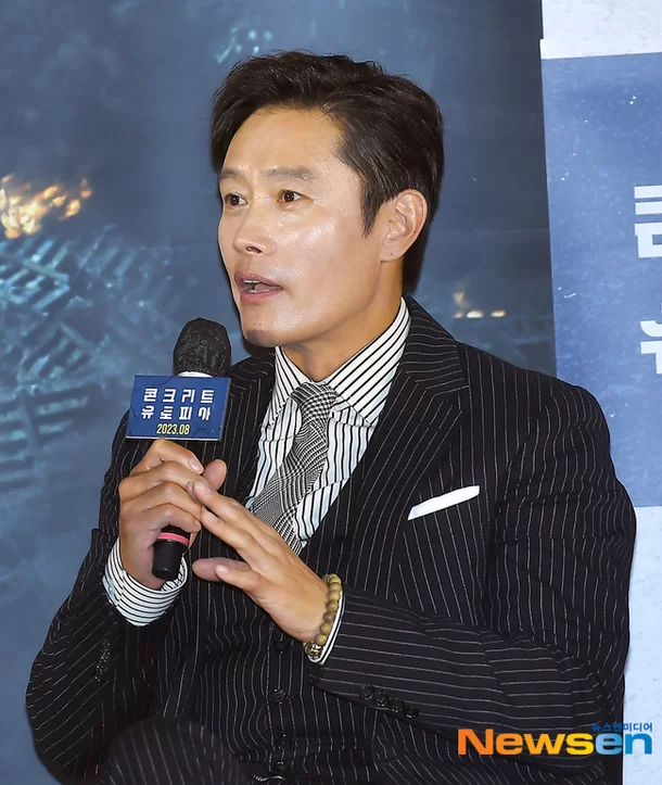 #LeeByungHun “I fainted for a second after being slapped by #KimSunYoung” (Concrete Utopia) dlvr.it/Sr0PjT