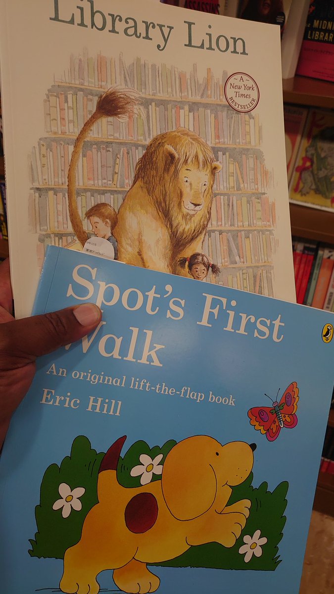 Reading is a great way to grow your vocabulary 😊
#youngorold, kid's books are always a good place to start.
#thismonthshaul
#readingisfundamental
#librarylion
#spotsfirstwalk
