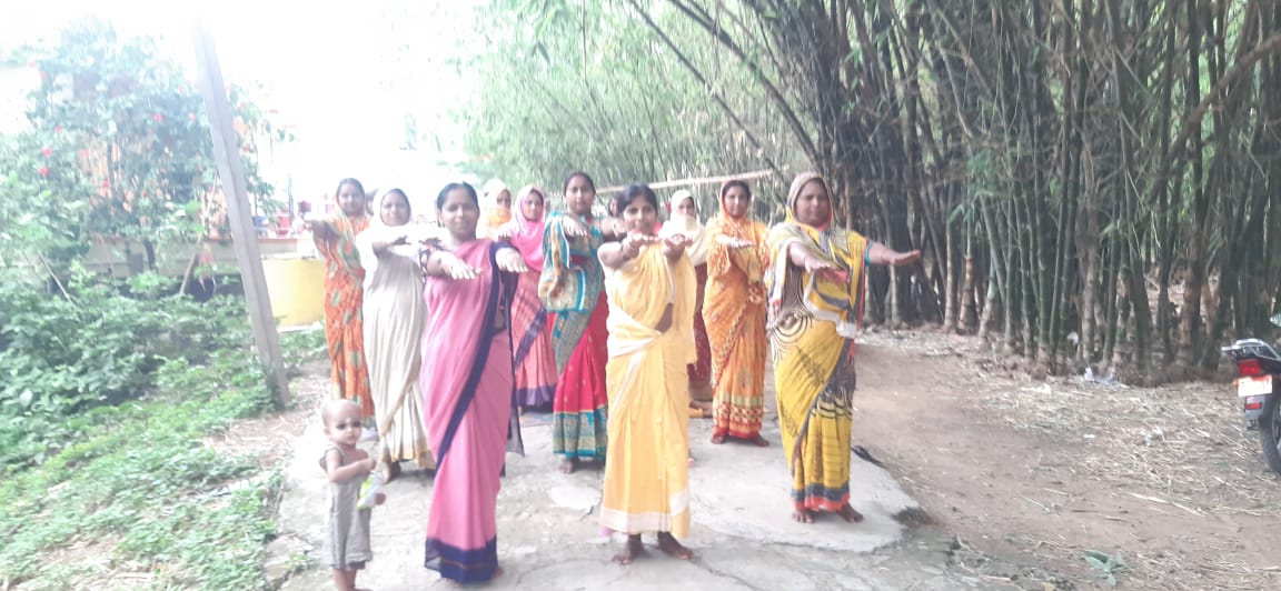 Celebrating the international Day of Yoga 2023 With CSC VLE Sahibganj Jharkhand.

#CSCPeYoga 
#MyYogaMyPose 

<a href="/CSCegov_/">CSCeGov</a> 
<a href="/CSCJharkhand/">CSC Jharkhand</a> 
<a href="/spm_jharkhand/">Wasim Imam</a>