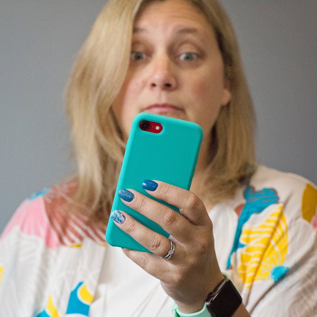 🤳 Happy National Selfie Day everyone!
🥰 anyone that knows me well, knows I love a good selfie
‌
⬇️ Drop your latest selfie in the comments!
‌
#selfie #business #picture #selfiequeen