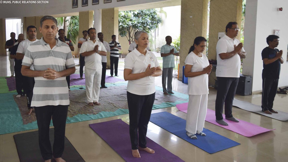 MuhsPro's tweet photo. #muhspariwar celebrates #InternationalDayofYoga, let's celebrate this ancient practice that unites body and mind. Embrace yoga's transformative power and experience a holistic approach to life. #muhssilverjubilee #YogaTransforms #muhsparivar #YogaDay #yoga #muhs #yogadiwas https://t.co/mICtBmncnS