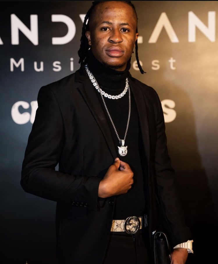 Wizkid Bestie eth.🦅🥶🧨 on Twitter "RT Thabangdignit Someone said they