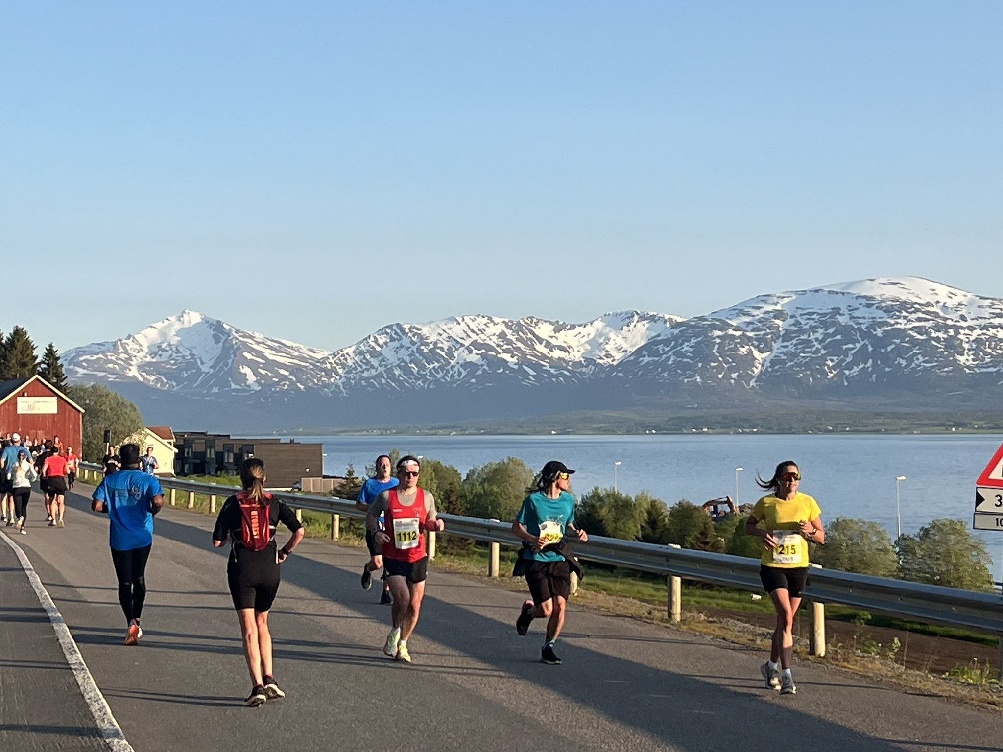 Dave Thomas on X: @marathontalk have either of you done the Midnight Sun  Marathon in Tromso in the Artic Circle / top of Norway - I did it on Sat  night 