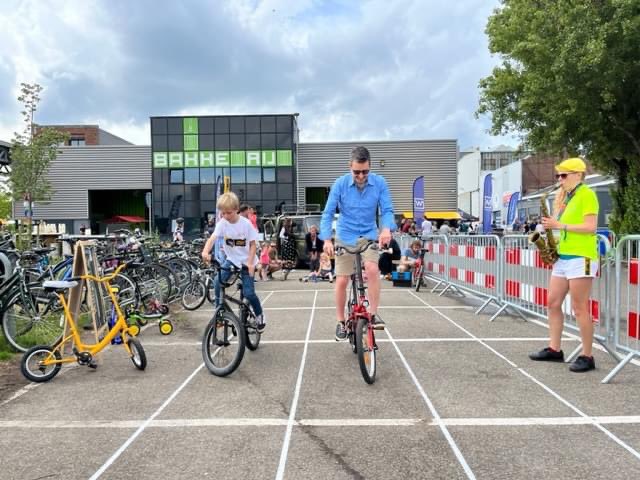 cycle_fun's tweet image. Zondag 25 juni Open NK Slowbiking voorronde in Haarlem tijdens Rondom Figee! 🏁🐢🚴‍♂️🚴‍♀️🚴‍♂️🚴‍♀️