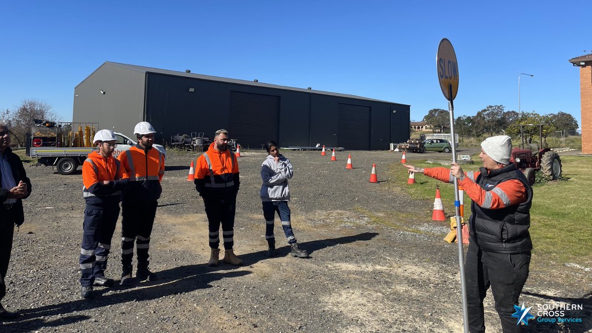 SCGroupTM's tweet image. What a fantastic day of training for our new #trafficcontrollers at #SouthernCrossTraffic and @scrosspacific !
Our training session was all about SAFETY on the job which comes with knowledge. Here are a few topics our A team has covered today: