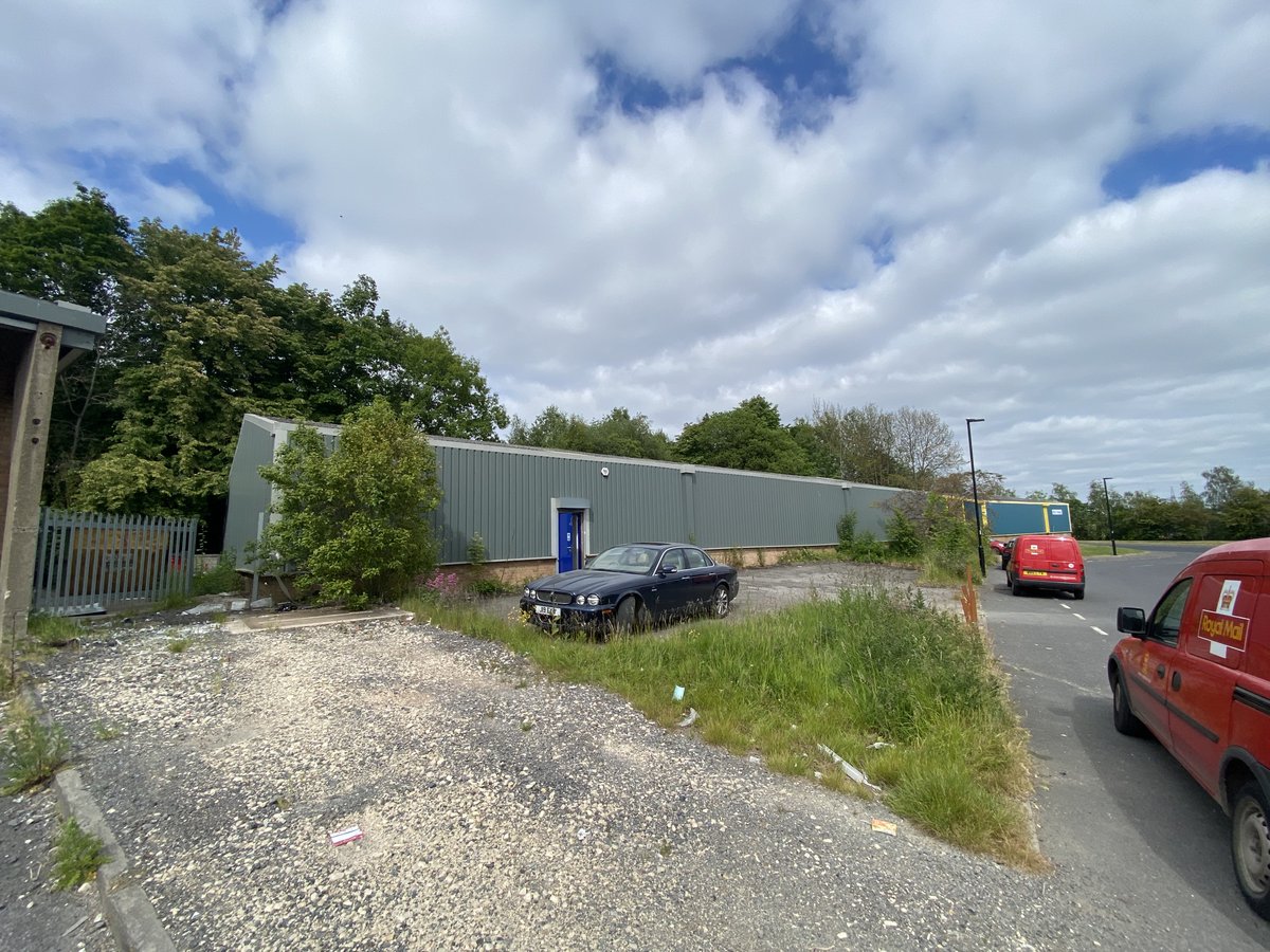 colloco_sheff's tweet image. Self-contained #industrial unit for sale: Unit E, Holbrook Green = 6,732 sq ft
For more info and to book a viewing, see: ow.ly/TFPT50OSGoU
#Sheffield #ToBuy
