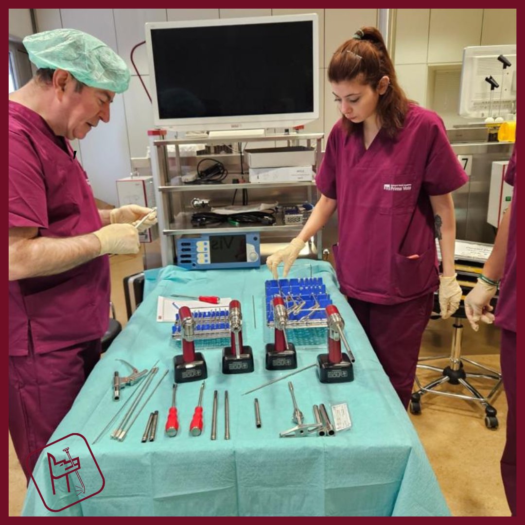 EndoskopiGrup's tweet photo. Ortopedi ve Travmatoloji Uzmanı Prof.Dr.Yavuz Kocabey, markamız @RichardWolfGmbH Prima Vista’da, Richard Wolf’ün tüm ortopedik endikasyonlar ve büyük kemik cerrahisi için ürettiği Bee-System II’yu kullanarak, kadavra üzerinde PressFit tekniğini uyguladı. https://t.co/et0xBS8Mx2
