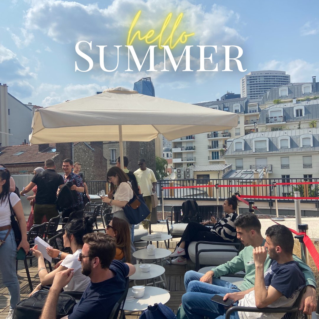 SUMMER MOOD ☀️🏖️

En cette superbe journée ensoleillée qui annonce le début de l'été, nous vous souhaitons de passer un bel été ! 🥰

ps : profitez de la terrasse tant qu'il fait beau ! 😉 

#edcparis #ecoledecommerce #businessschool #été #summer #vacances