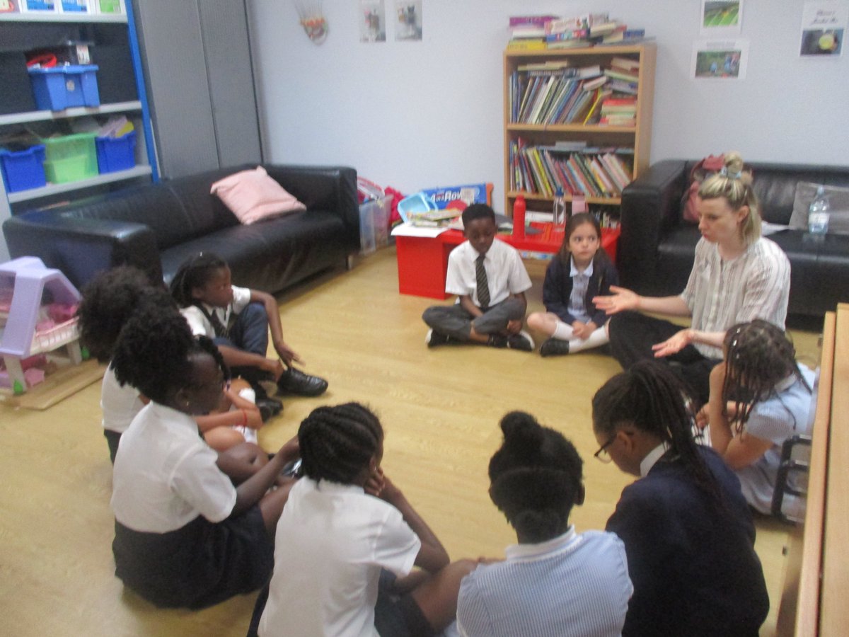 stmarksacademy1's tweet image. Fantastic workshop with @alimKamara as part of our #WriteHereWriteNow project with @polkatheatre.
This project has increased the creative confidence of the children whilst supporting them to create their own stories.

#Curriculum @MichaelRosenYes @PieCorbett @reach2trust