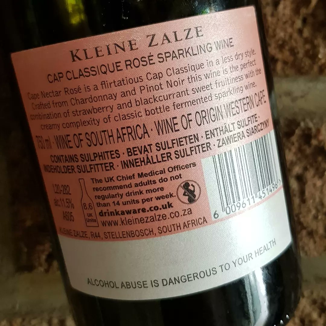 broad base of young wine drinkers looking for something fun to sip anytime or while partying, good craftsmanship for the style, seek it out and enjoy ice cold 

#MC90 

#MiguelChan #Sommelier #Africa #CapClassique #Stellenbosch #SanDeck #roseallday #sandtonsun #celebratelife #Bar