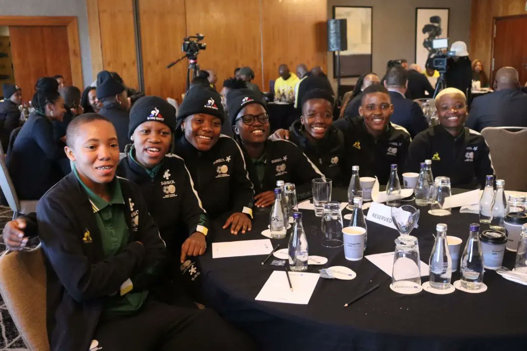 gsport4girls's tweet photo. Some dignitaries have also attended, including @Banyana_Banyana coach, @descaptain and @SAFA_net President Danny Jordaan and players πβ½πΏπ¦
#SendOff #PowerOfRecognition #WorldCupWednesday #MakeYourPath #MakeItHappen https://t.co/u7ka5cGqOM