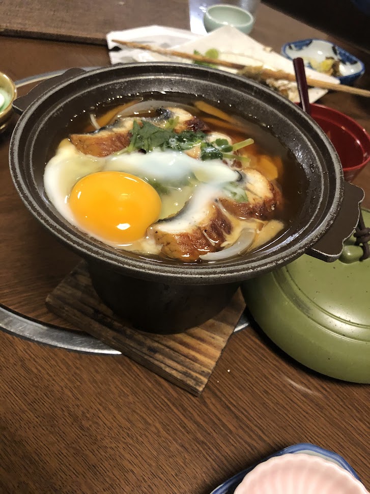 KagawaHaruko's tweet photo. Iya unagi and Iya soba, popular I guess? 
＃徳島　＃四国　#祖谷渓　＃美味し　#Shikoku #Japan #Tokushima #Japanesefood https://t.co/7KVa886TI2