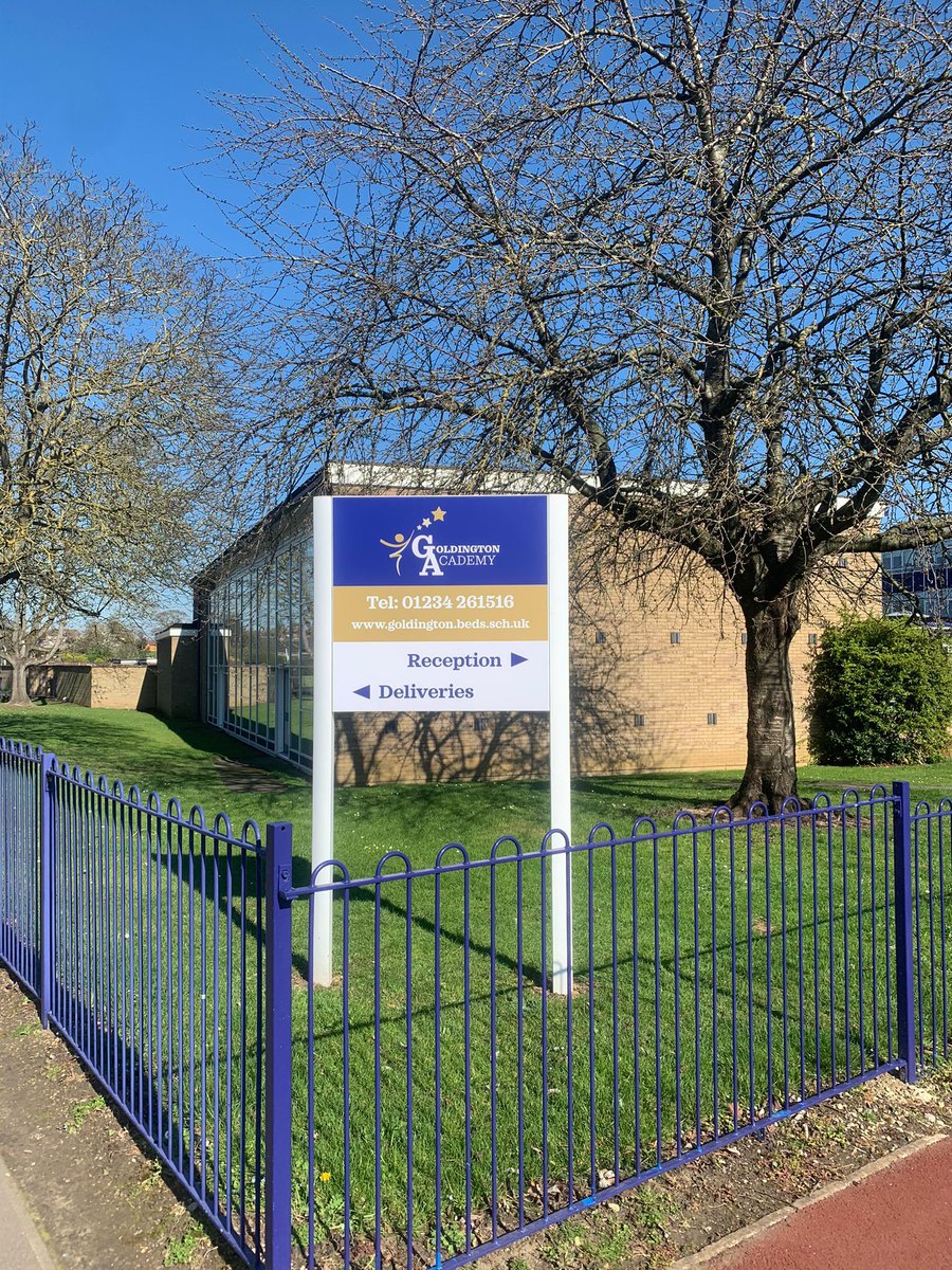 Nothing beats stepping back at the end and getting a sense of satisfaction 🙌

#signlife #signage #signs