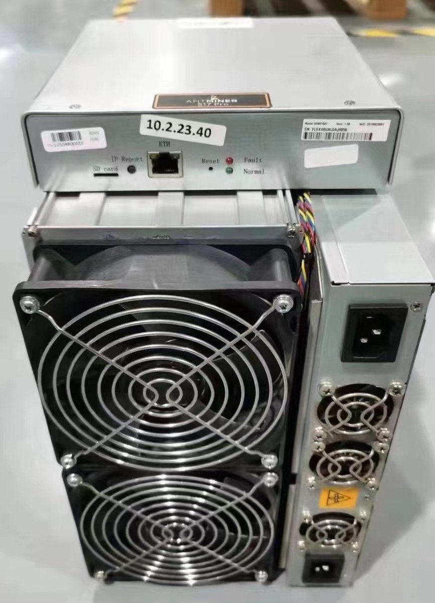 MinersKing2023's tweet photo. Used #Antminer #S17Pro 
53T  2094W

If you need, contact us for the mega discount💸
WhatsApp/Telegram: +86 177 9635 7499
Email: marketing@minersking.com

#bitcoin #BTC #ETC #USDT #crypto #cryptocurrency #binance #blockchain #BMB #coinbase #bitcoinETF https://t.co/DNFCQEC2yN