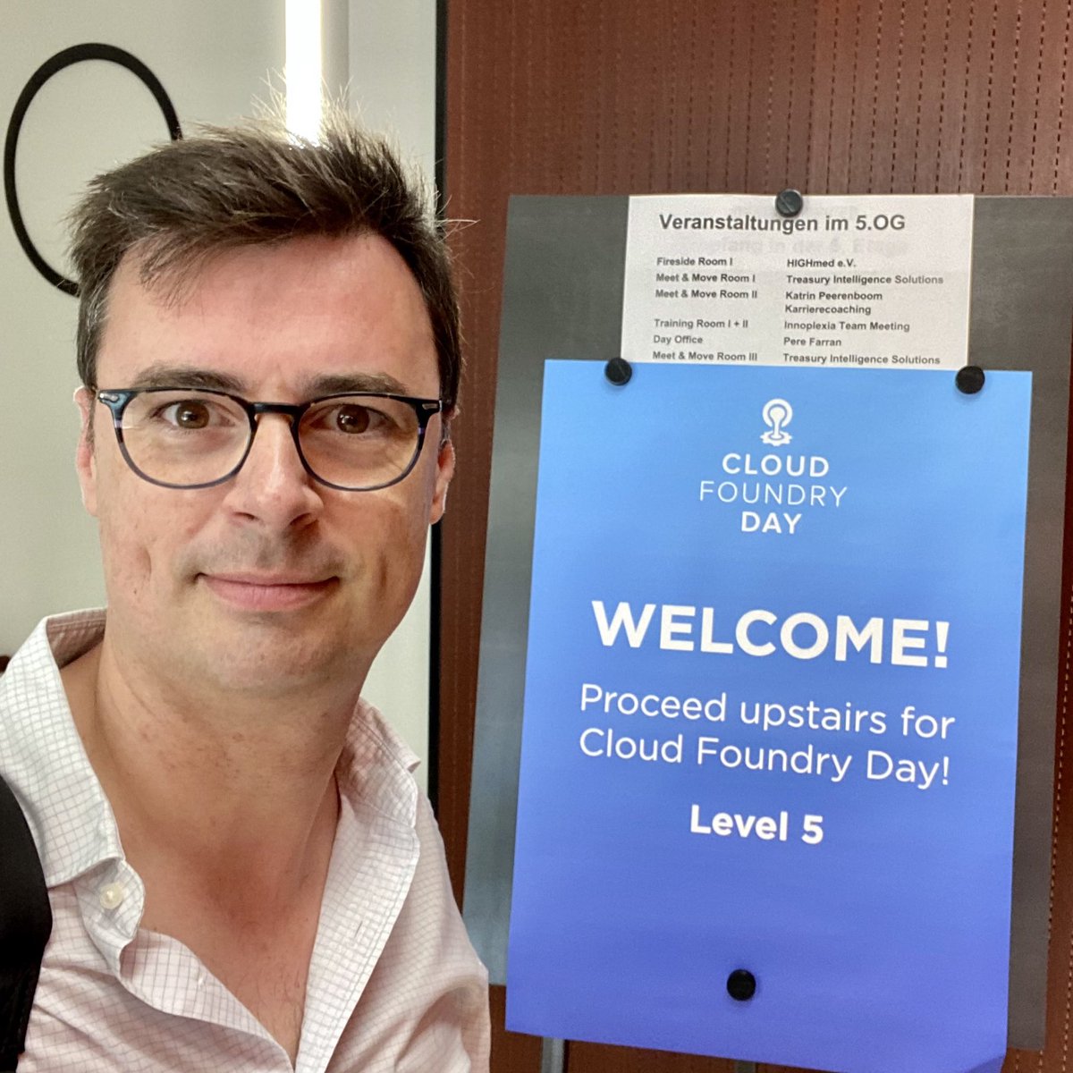 After so many years, #CFday is back! It’s so good to meet again with the ⁦<a href="/cloudfoundry/">Cloud Foundry</a>⁩ community!