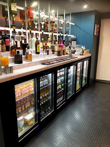 Simsautomatics's tweet photo. Looking for Bottle coolers, Ice machines, Glass washers, Dishwashers or any Barware including Cash control contact us on 0141 946 0444 #simsautomatics https://t.co/Pfib1ZIllm