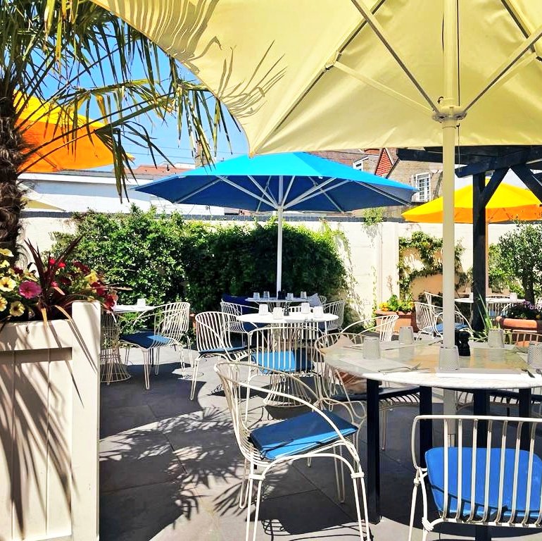 Andrei @Lussmanns tweet media