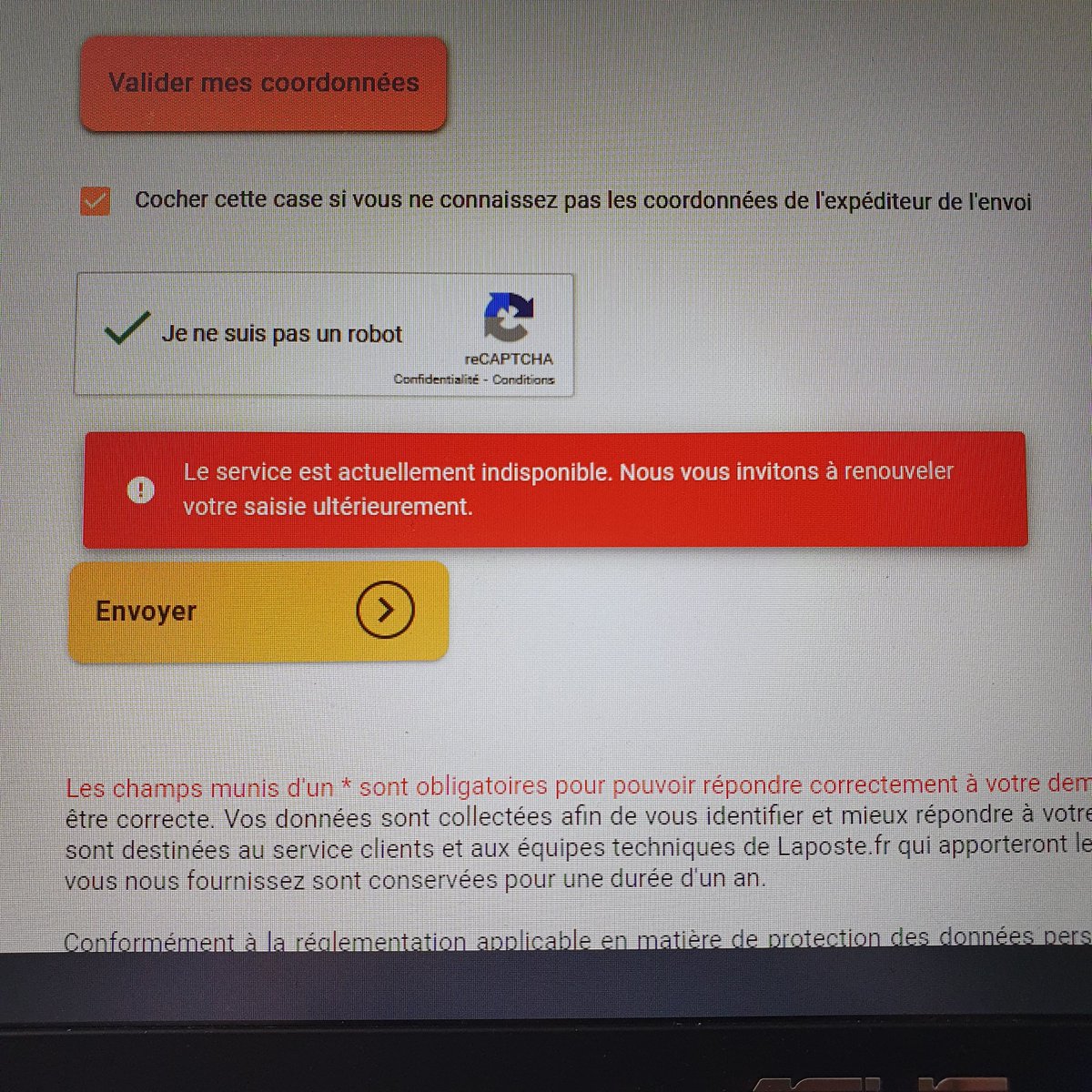 Camille_Pixie's tweet photo. Faire une réclamation en ligne et finir avec ce genre de message....

@lisalaposte c'est possible de faire une réclamation quelque part ou encore mieux, de recevoir mon courrier correctement ? https://t.co/0DuojDtorA