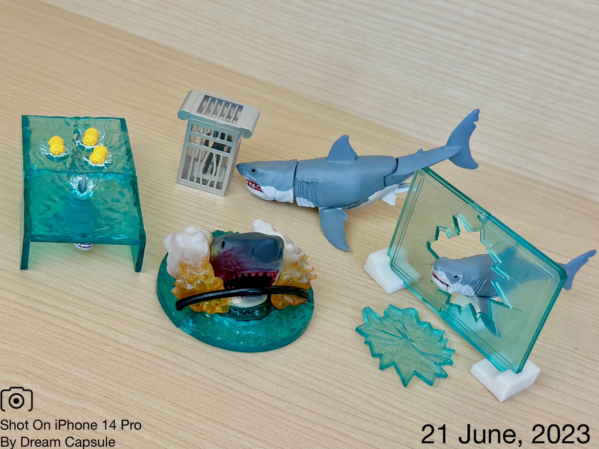 喜ばれる誕生日プレゼント JAWSフィギュアコレクション enelmedio.tv