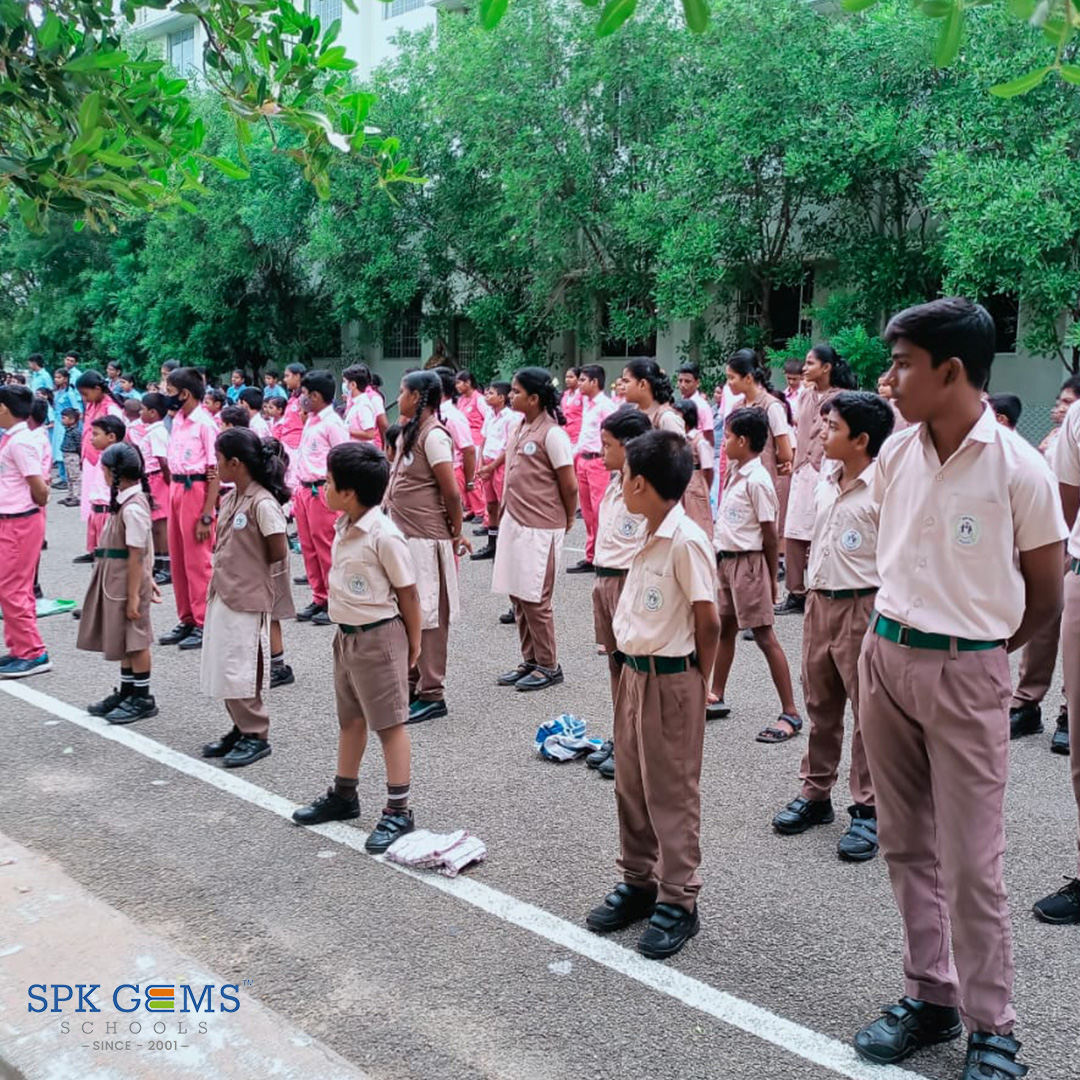 Today, Investiture Ceremony for the Academic Year 2023- 2024 was held with great pomp and dignity at Srri SPK Public Senior Secondary School. 

#InvestitureCeremony #LeadershipJourney #StudentLeadership #StudentCouncil #StudentsofSPK #spkgemsschools
