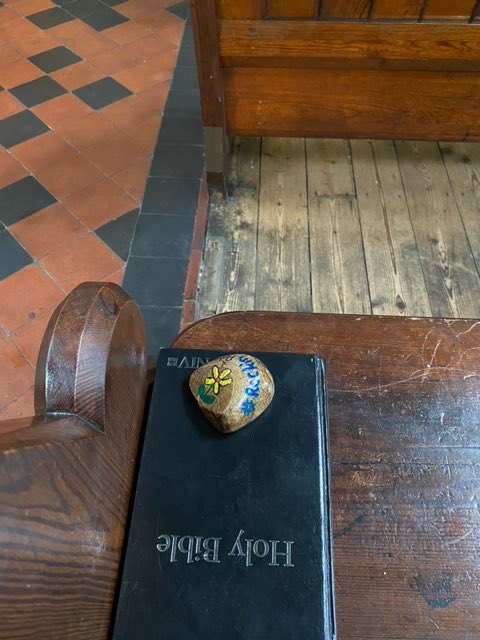 #rockingaphasia Speakeasy members are busy painting and placing their #aphasia rocks. ⁦@abracabadger⁩