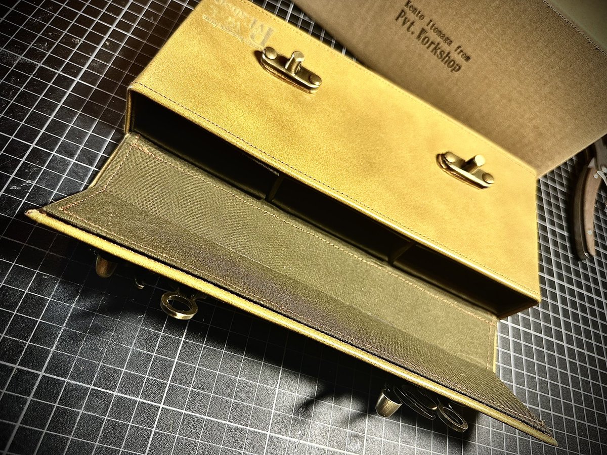Pvt.Workshop 「極」シリーズ 本革 デッキケース 月末決算セール 2022
