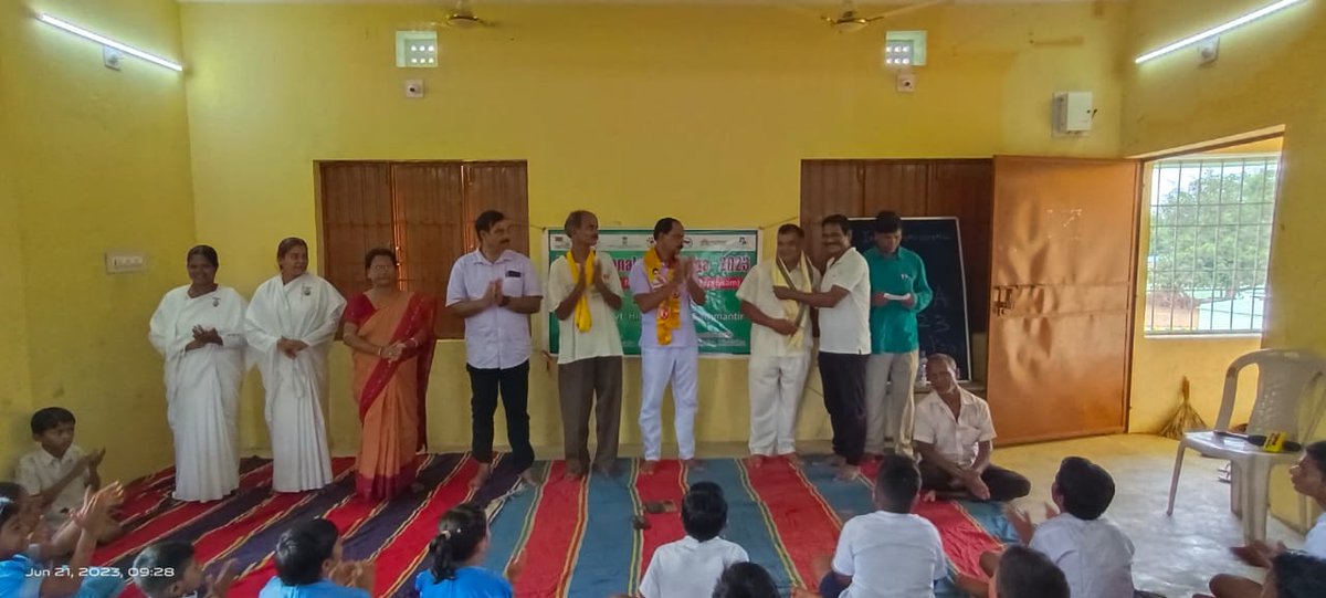 NYK Khordha-Observation of International Day of Yoga 2023 by Project Point Youth Club in Begunia block.
@Nyksindia @Anurag_Office @NisithPramanik @YASMinistry @NYKS_Odisha