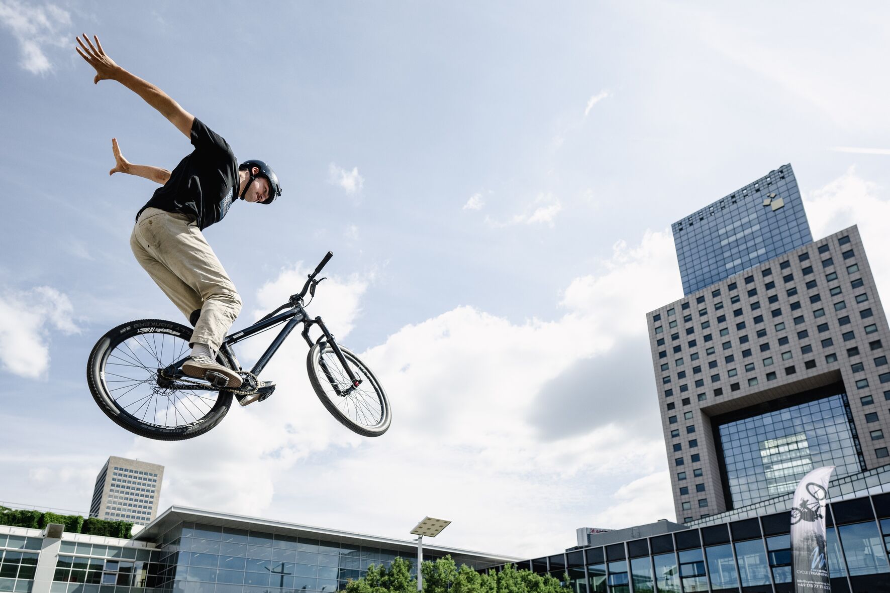 Messe Frankfurt on Twitter to the EUROBIKE Today, the