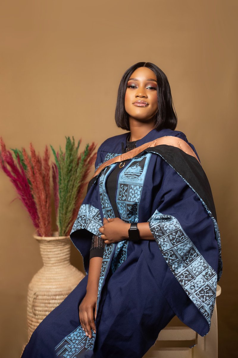 symplymo_'s tweet photo. Congratulations Moyosore, https://t.co/CA0JLE4QyG Accounting with first class honours. The journey was a rollercoaster but relenting was never an option..@LASUOfficial 
#LASU26THConvocation
#convocation
#Lasu https://t.co/owKqHfzVAd