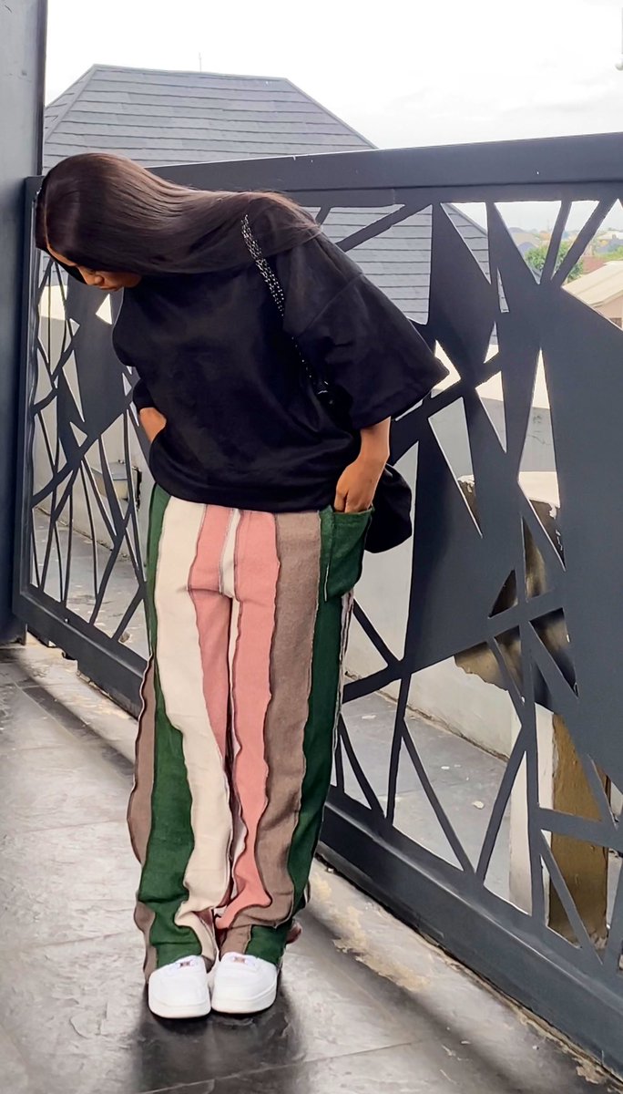 Ria__bani's tweet photo. I couldn’t think of any other name for this collection, so ‘STITCHES’ it is🔥🔥🔥. Available tomorrow 4pm WAT 🥰🥰 #riabani https://t.co/XBMfT5FaZE