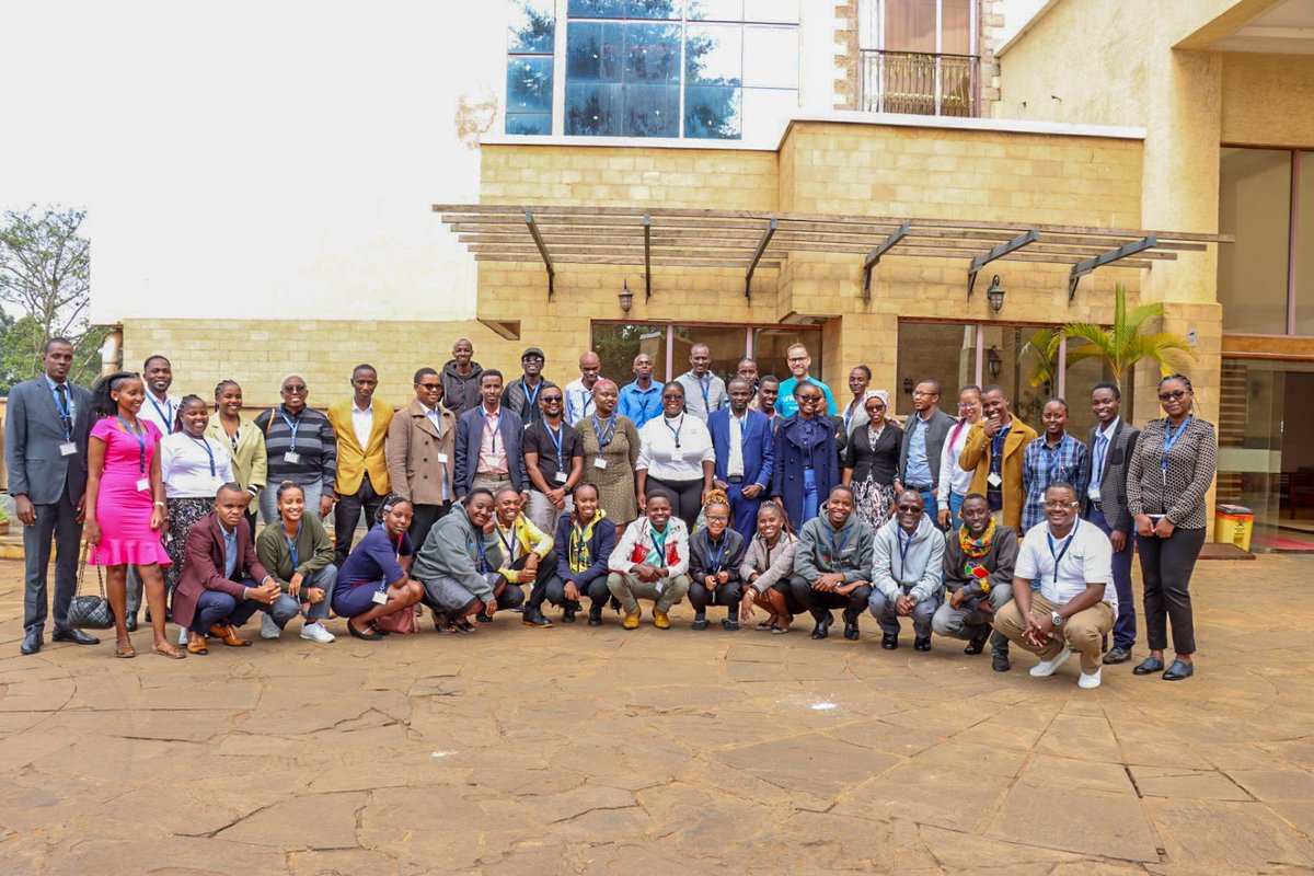 Mazingira009's tweet photo. We are thrilled and privileged to be part of the National Climate Change Action Plan III workshop for the 2023-2027 #NCCAPIII development in Nyeri.
This event has brought together youth organizations from both the Mount Kenya and Aberdare regions, alongside those from FCDC . https://t.co/GGRoBNRoOl
