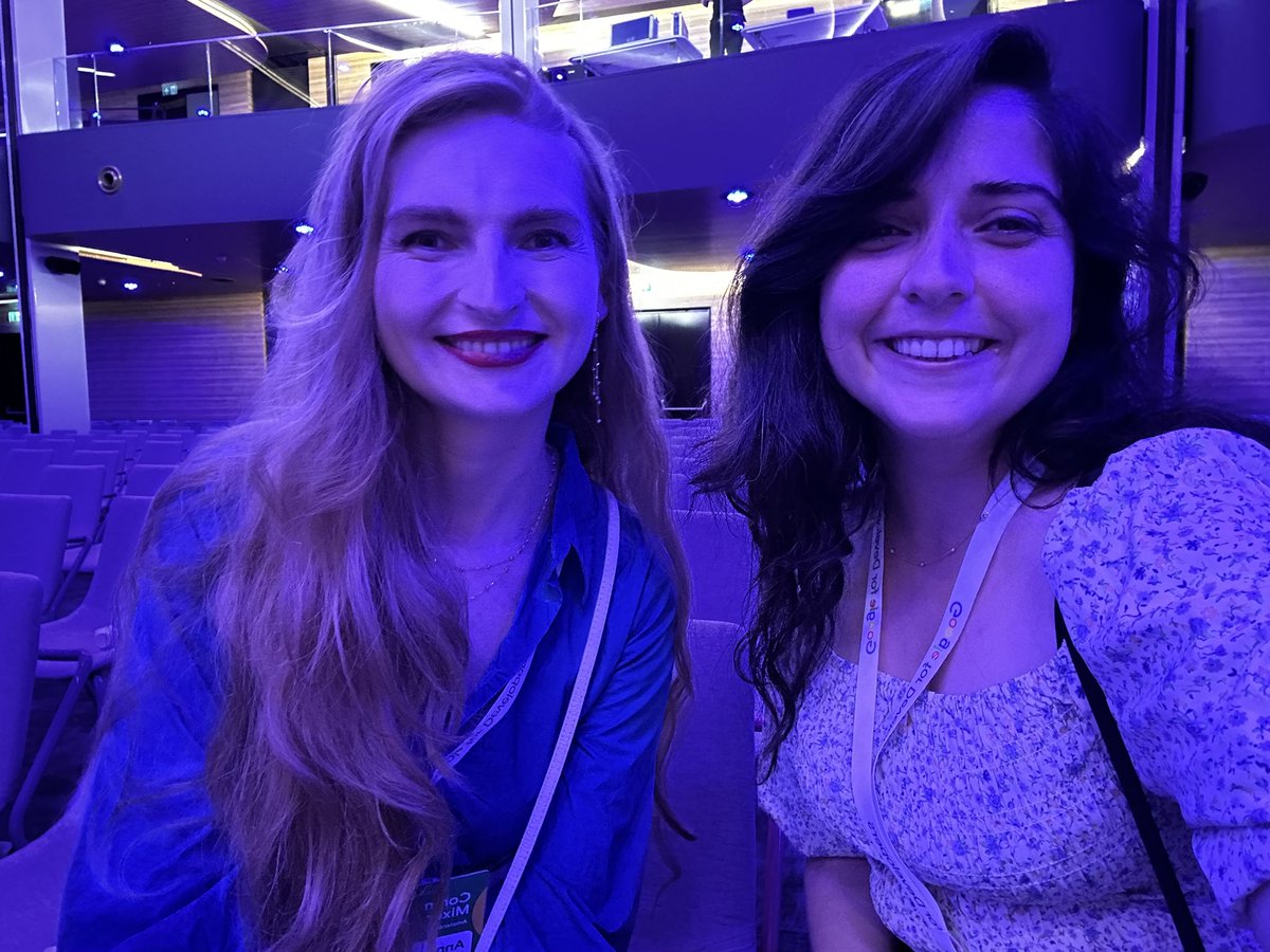 Finally met with <a href="/AnnaLeushchenko/">Anna Leushchenko 👩‍💻💙📱🇺🇦</a> in person after working more than one year remotely at <a href="/TideBusiness/">Tide</a> 💙 #GoogleIOConnect