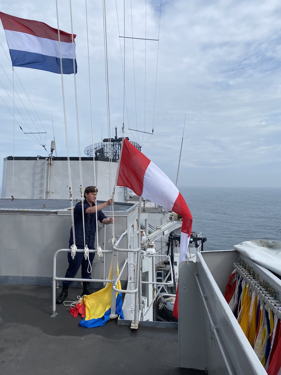 wilco_faber's tweet photo. Exercising together with π«π· FS Commandant Blaison #F793 @MarineNationale For the occasion that a ship needs a tow, HNLMS Van Amstel #F831 @kon_marine π³π± conducted a towing exercise to train the ships crews. https://t.co/bkwMz6ULUr